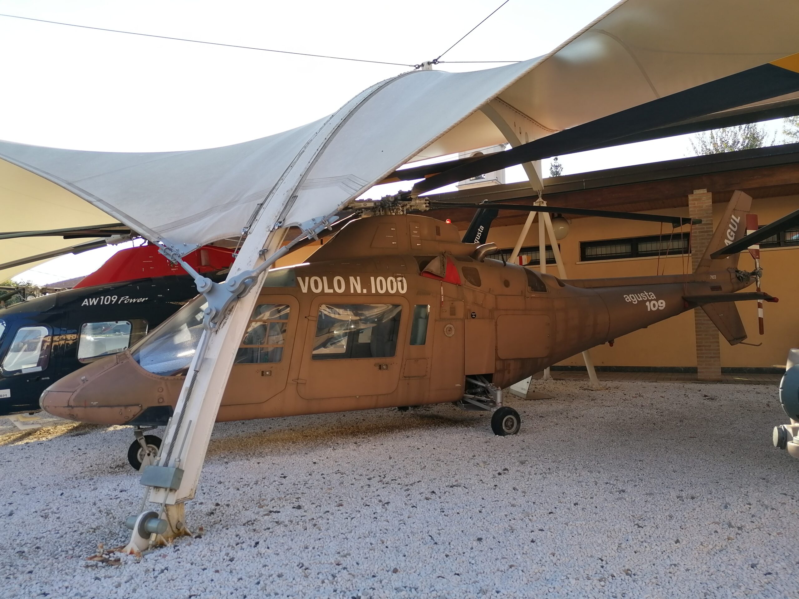 A 109 celebrazione 10000